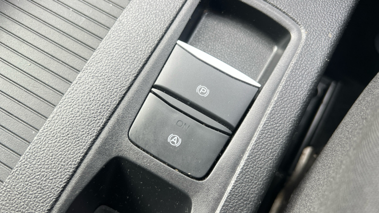 Ford Focus 1.0 EcoBoost Hybrid mHEV 125 ST-Line Edition 5dr Petrol Hatchback